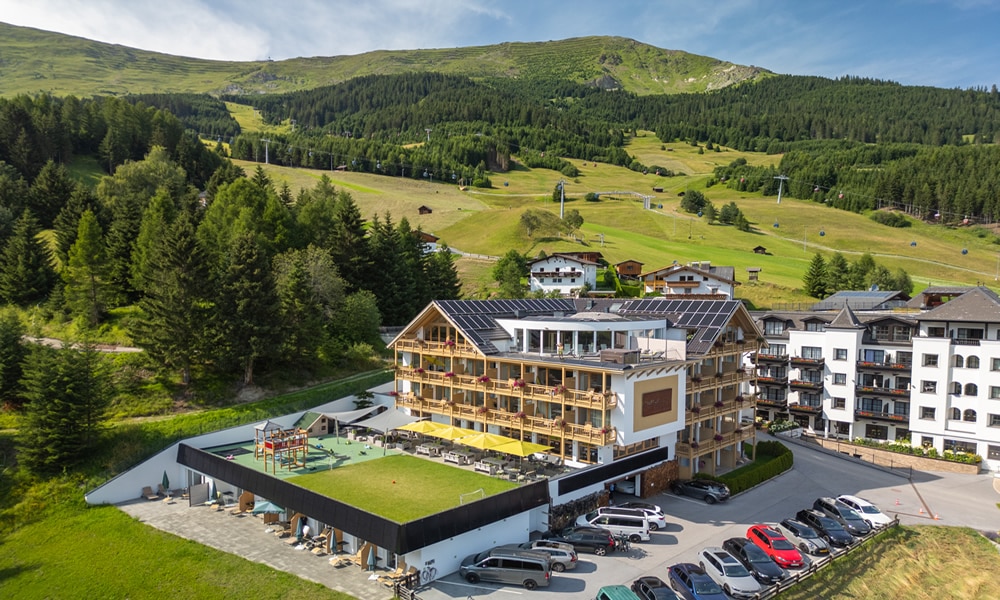 Panorama Rundgang - Ausblick Wellness-Ruheraum. Hotel Natürlich.