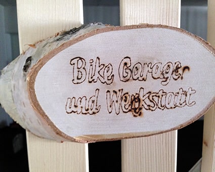 Bikegarage im Hotel Natürlich in Fiss, Tirol. Bikepark Nähe.